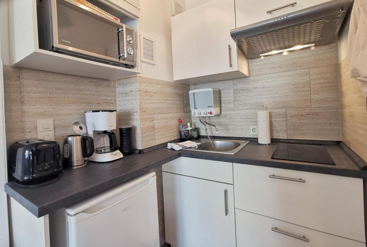 Nordwest 77 Apartment Horumersiel Bagian luar foto